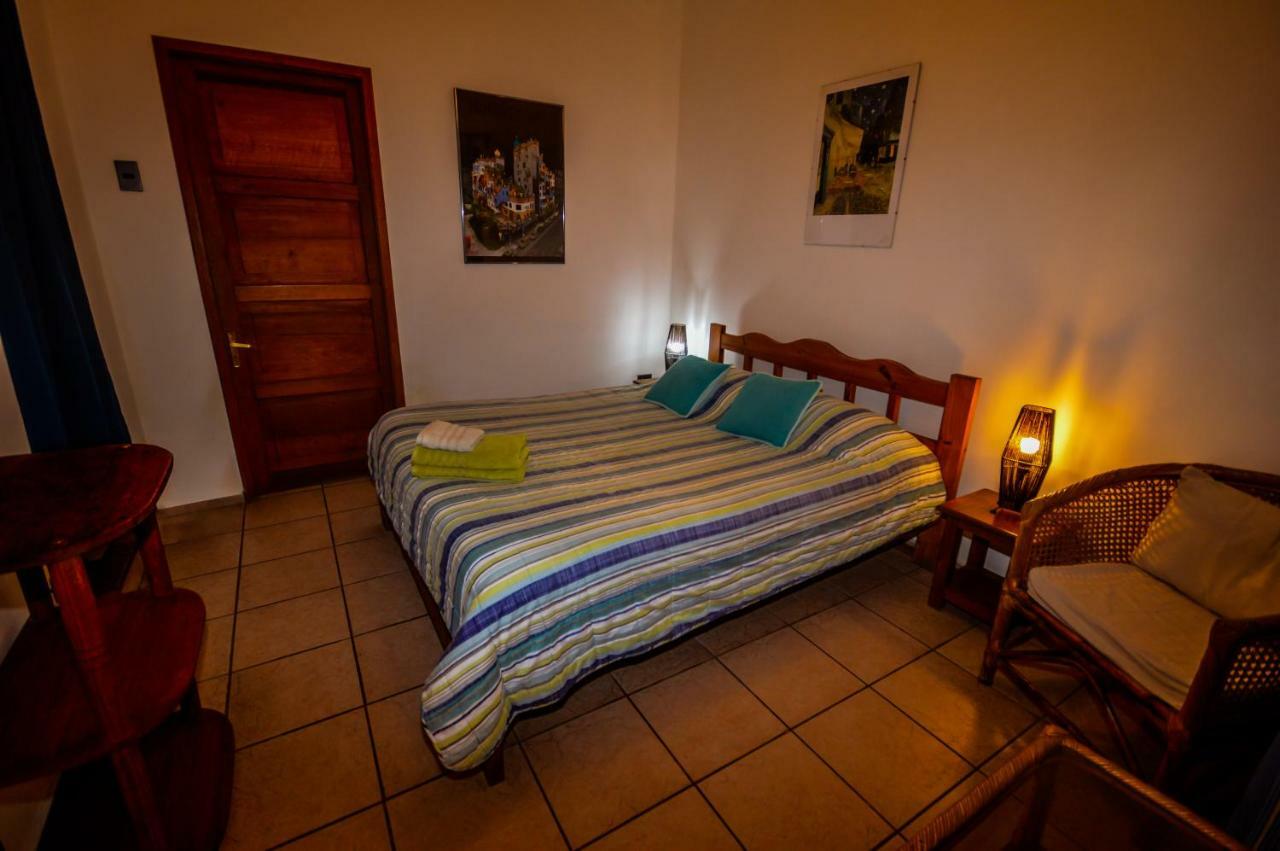 Hostal El Punto La Serena Bagian luar foto